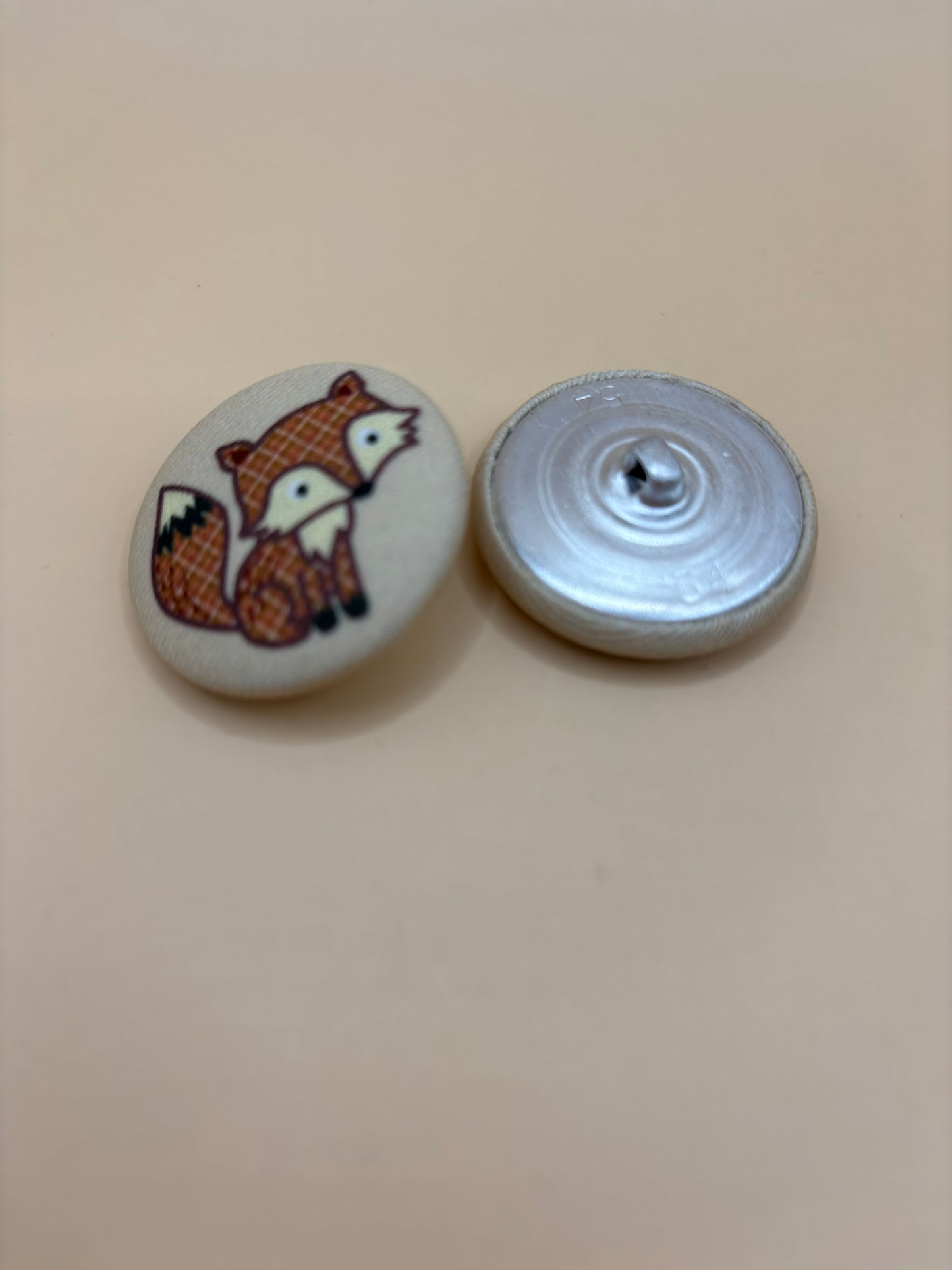 Woodland fox buttons