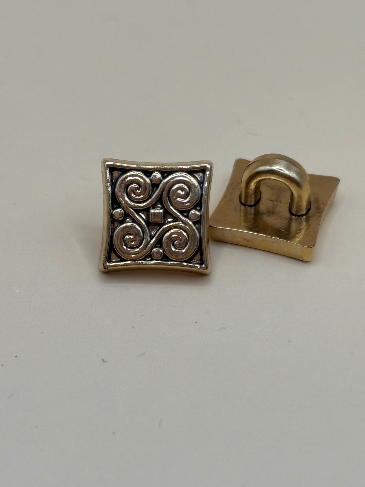 Square Filigree button