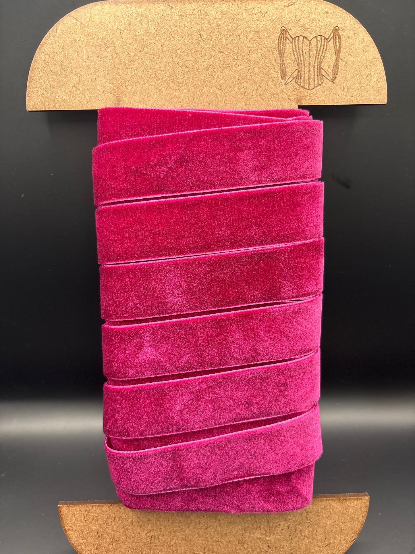 Fuchsia velvet ribbon 25mm