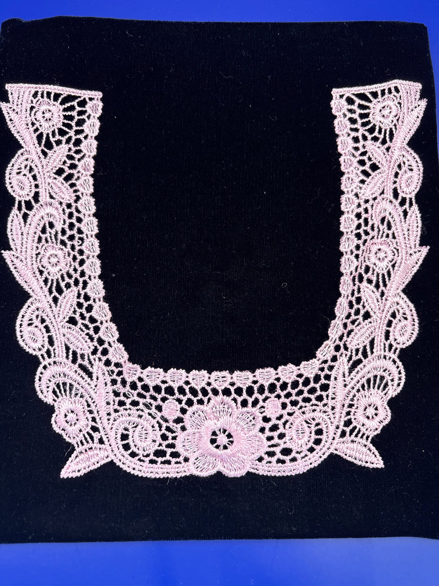 Light pink lace motifs