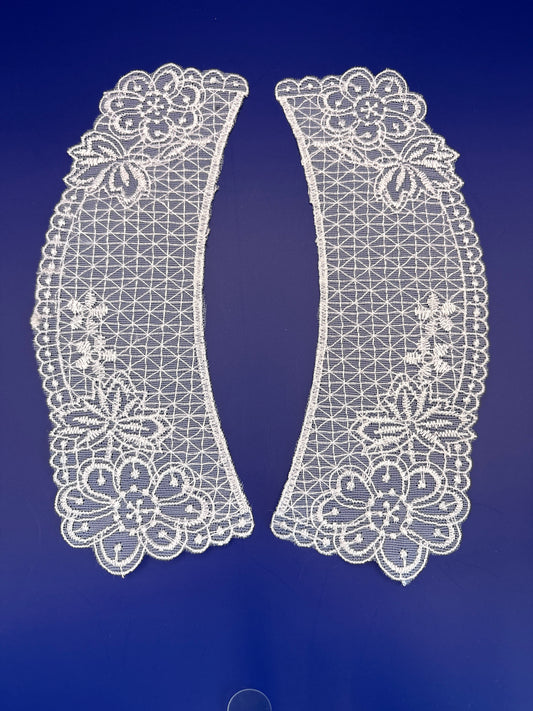 Flower lace collar