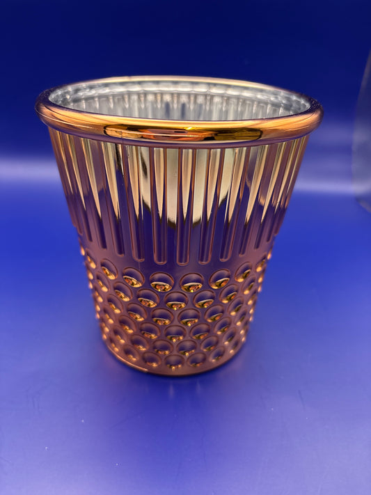 Thimble craft container