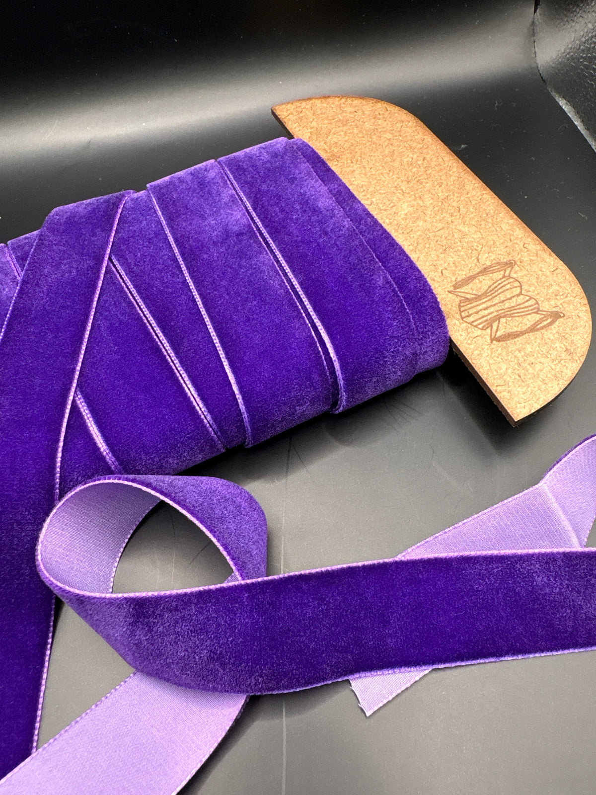 Violet velvet ribbon 25mm