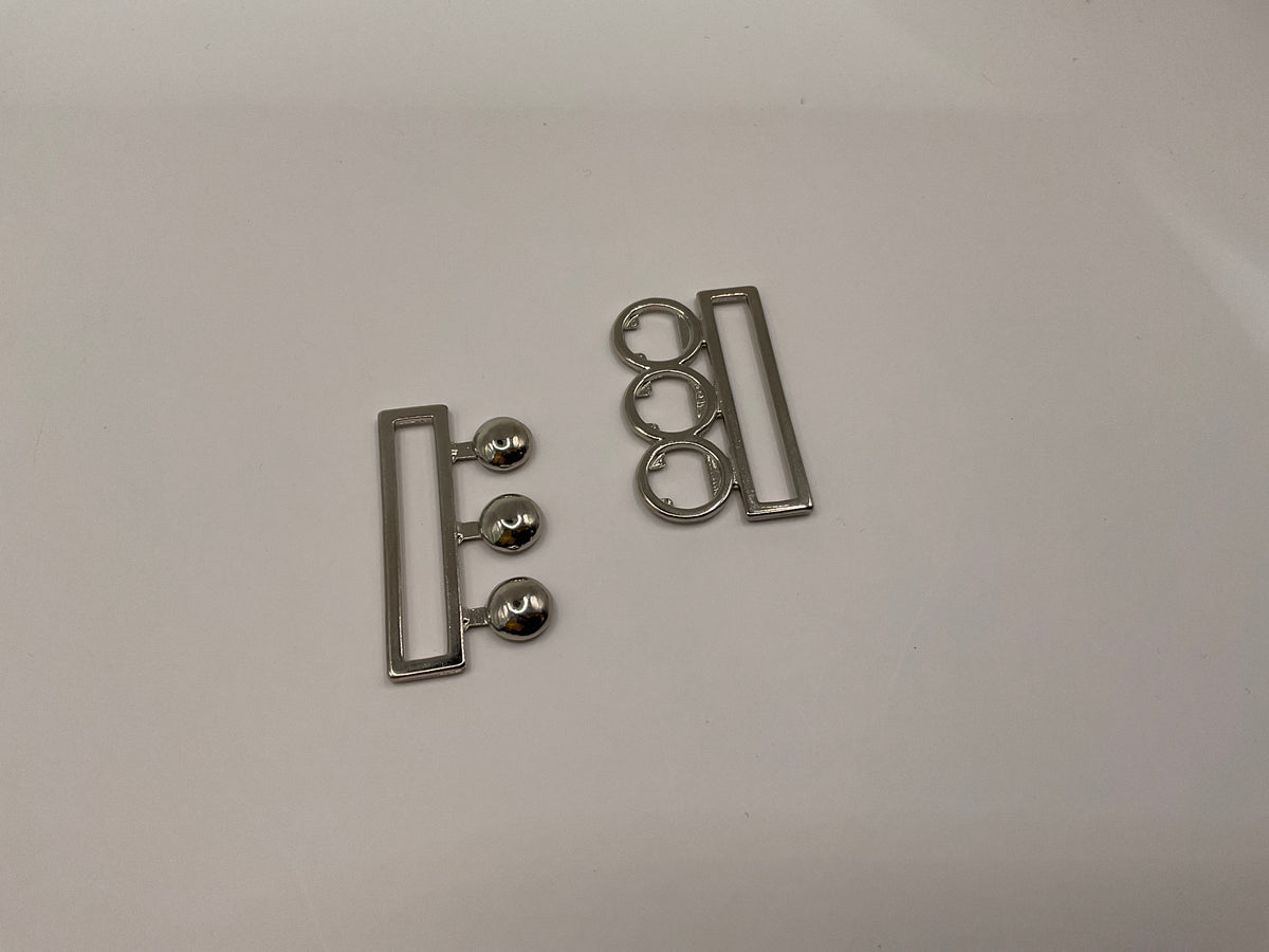Belt clip clasps