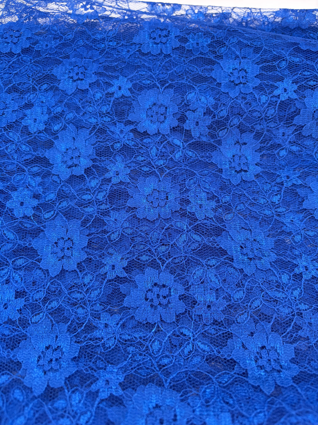 Plan dyed polyester lace
