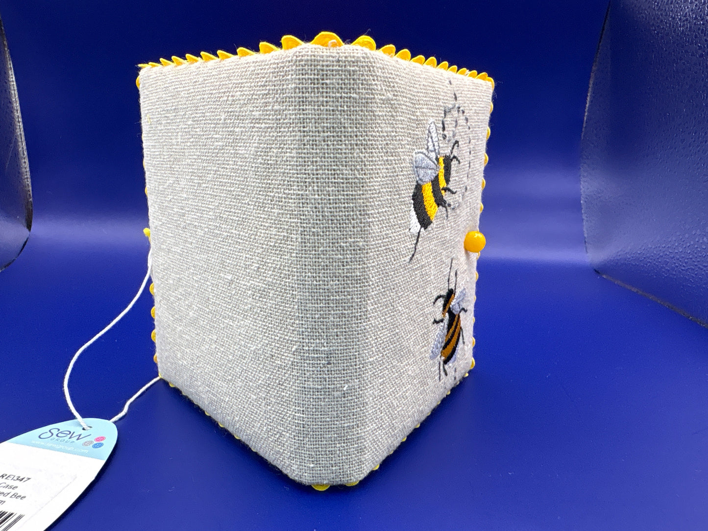 Bee needle case