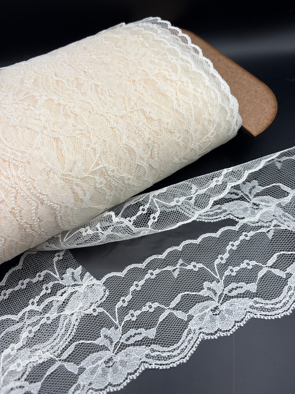 Cream nylon lace vines