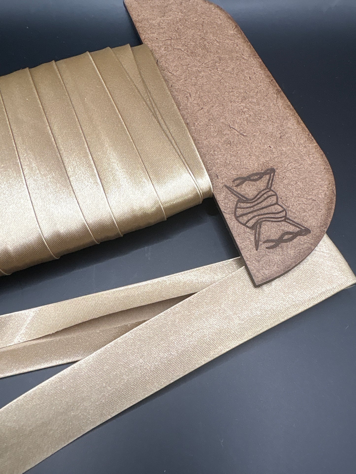 Bias binding Satin 20mm
