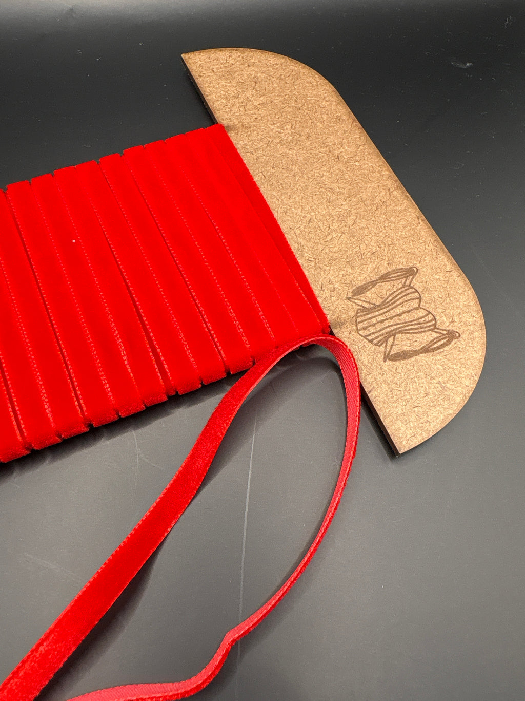 Bright red velvet ribbon 7mm