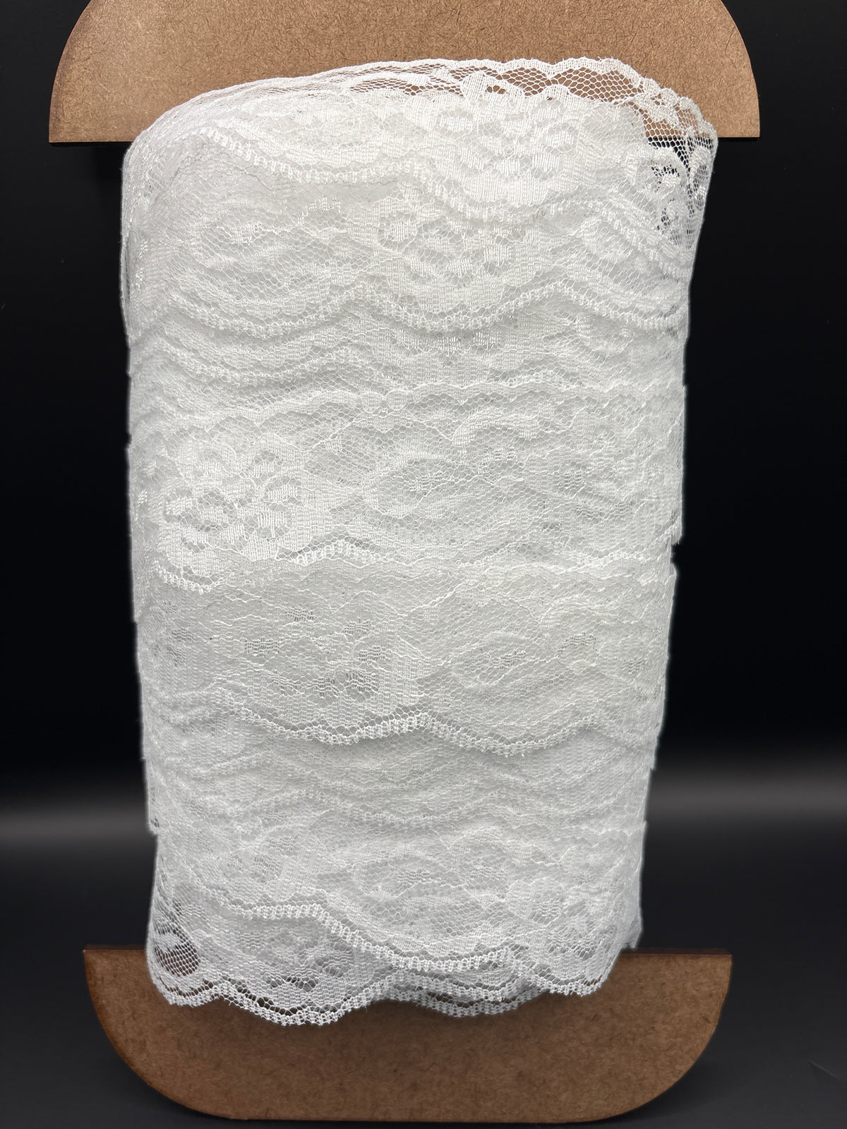 Nylon lace white 35mm wide