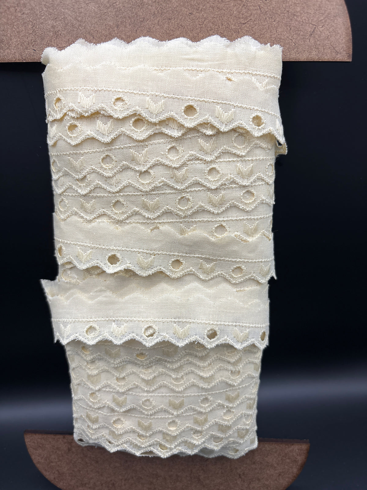 Cream broderie anglaise style type edged lace