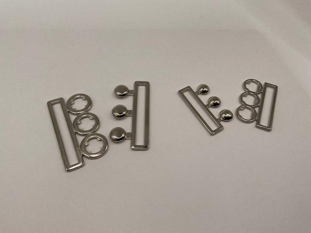 Belt clip clasps