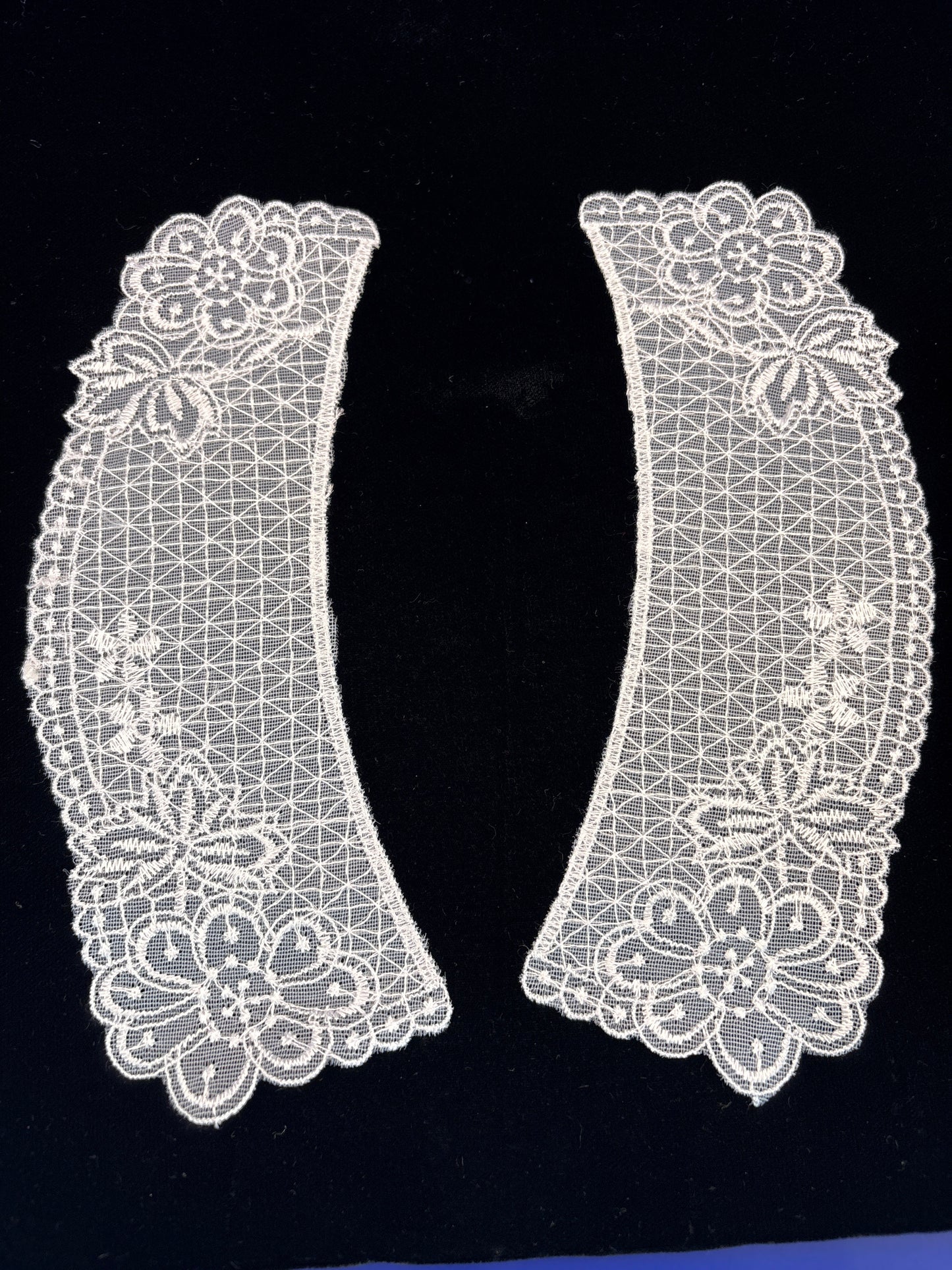 Flower lace collar