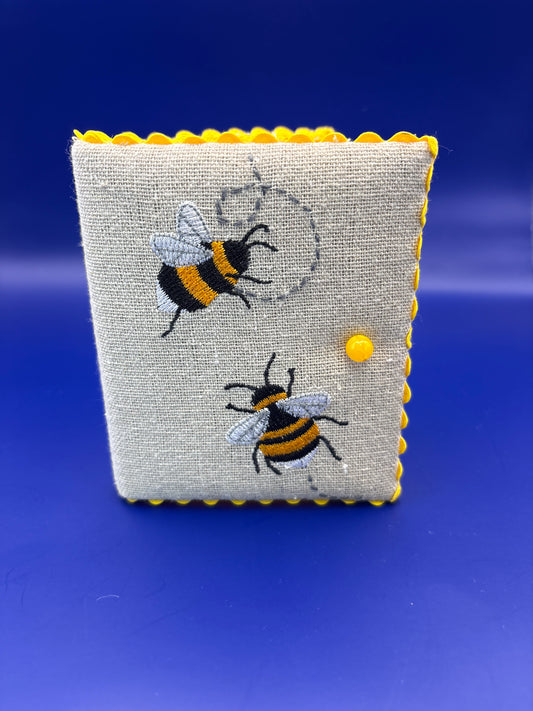 Bee needle case