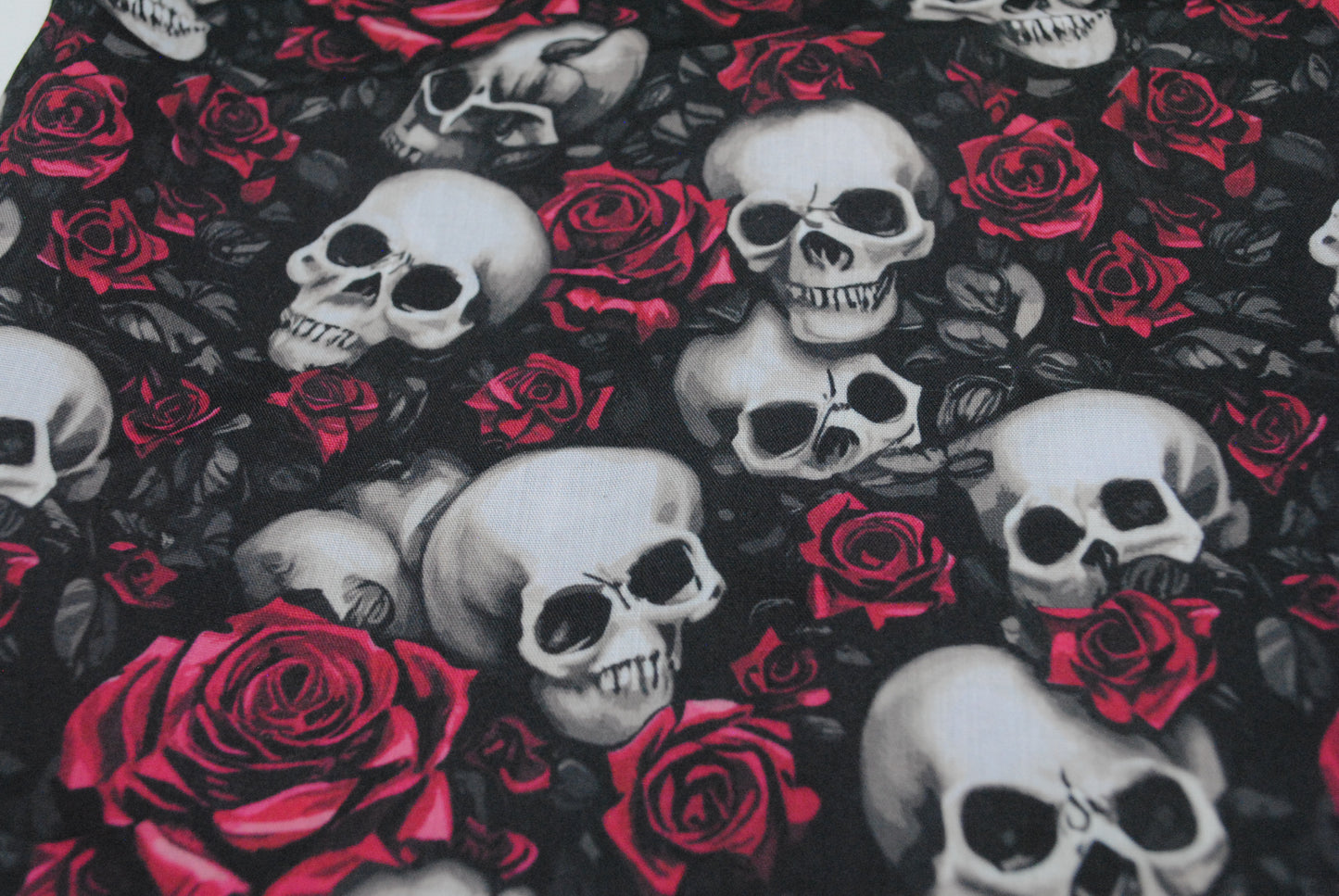 Skulls and roses