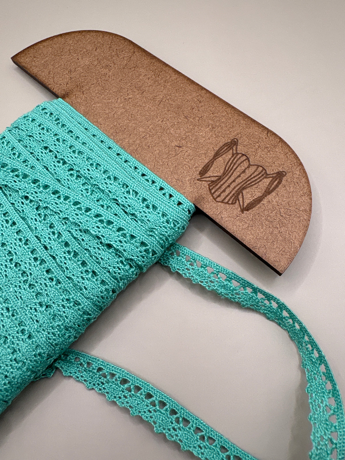 Coloured Lace trim 10mm wide