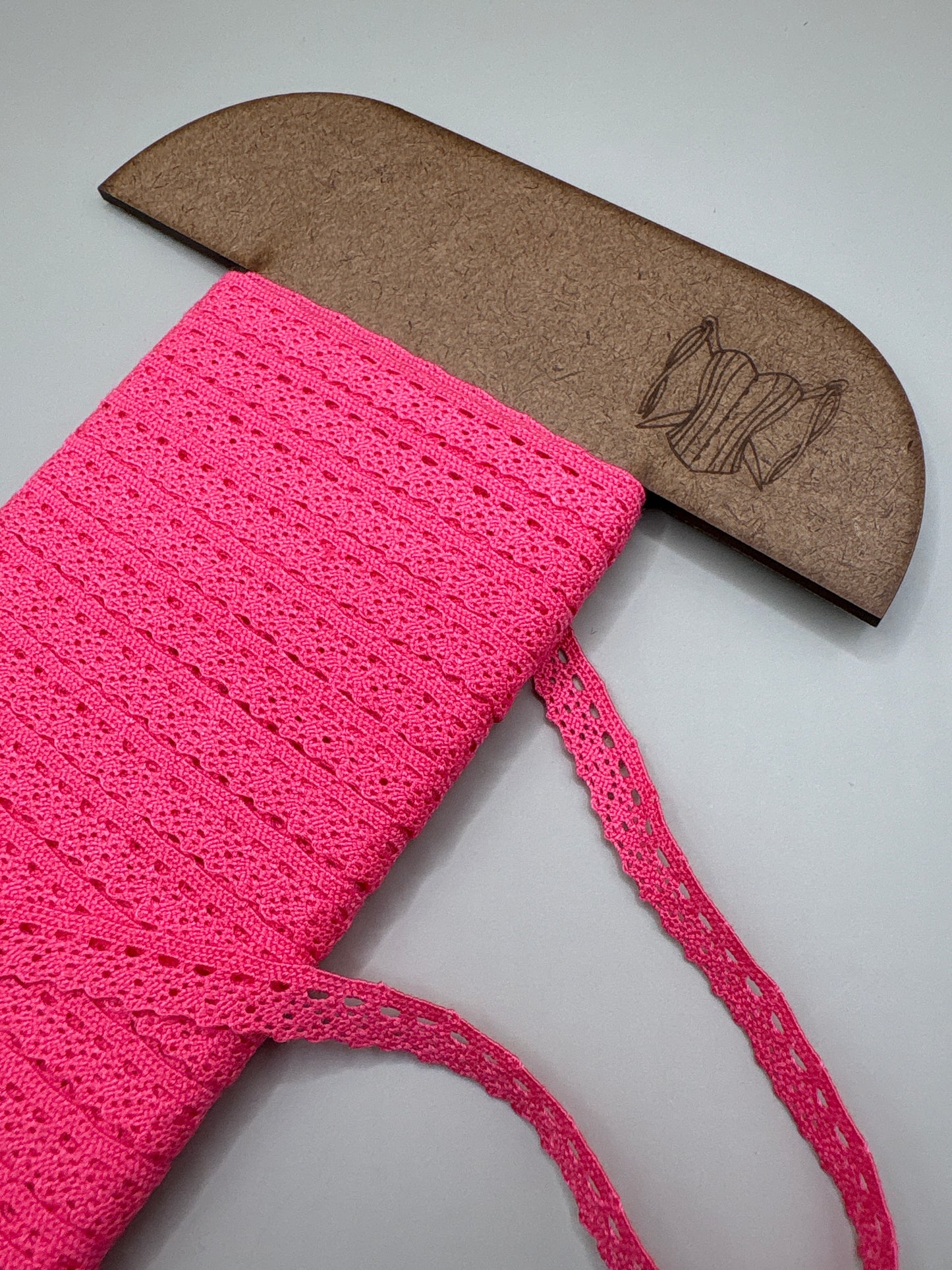Coloured Lace trim 10mm wide