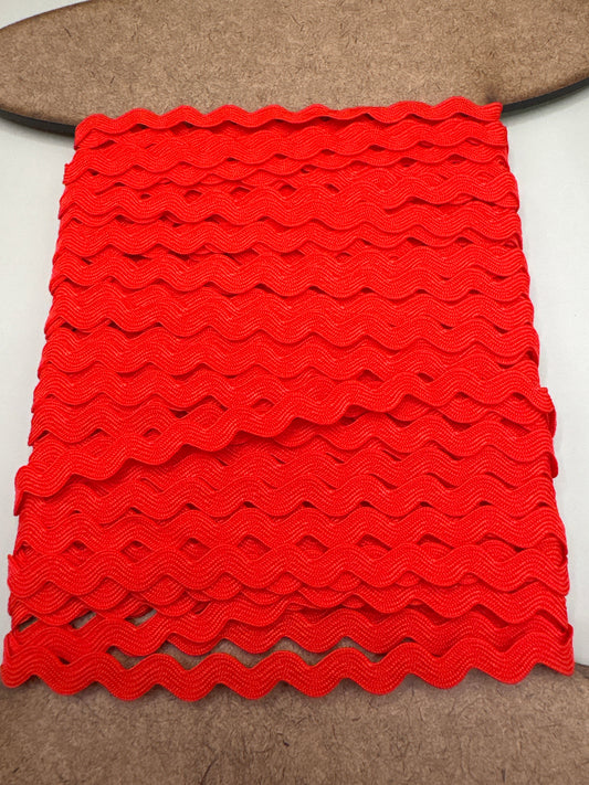 Ric-rac trim