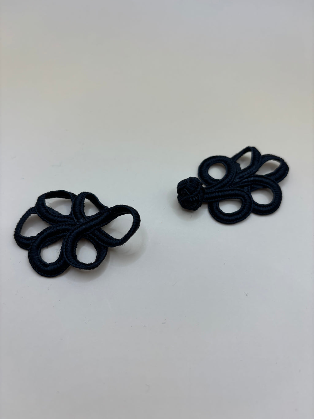 Frogs fastener